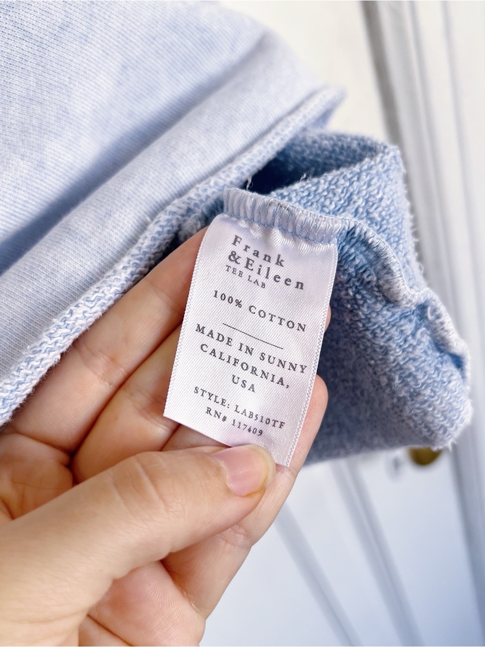 Frank & Eileen • Patrick Popover Henley Triple Fleece cotton terry Mineral Blue - Picture 7 of 11